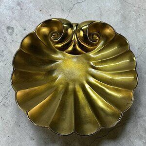 Brass Clam Sea Shell Pc 68 Trinket Tray Vanity Dish Soap Paperweight 1960s-1970s